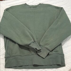 Aritzia TNA Green Crewneck Sweatshirt Size XS | Cozy Pullover